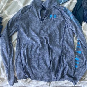 Under amour quart zip